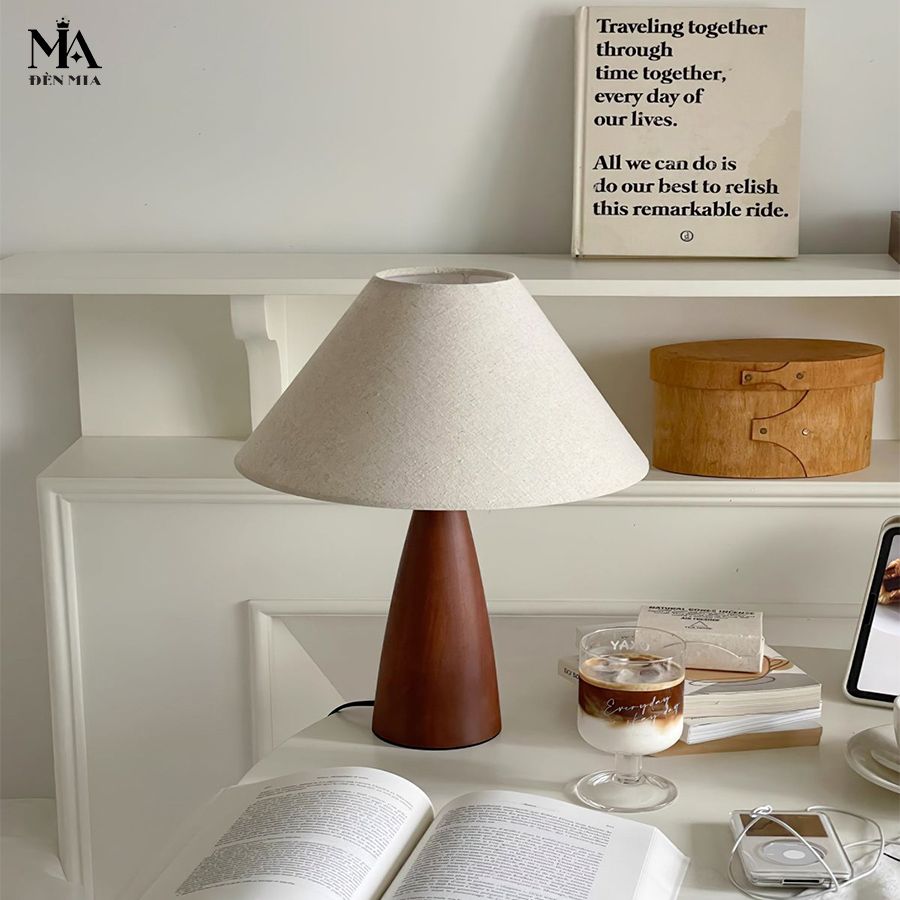 Đèn Để Bàn Chao Vải