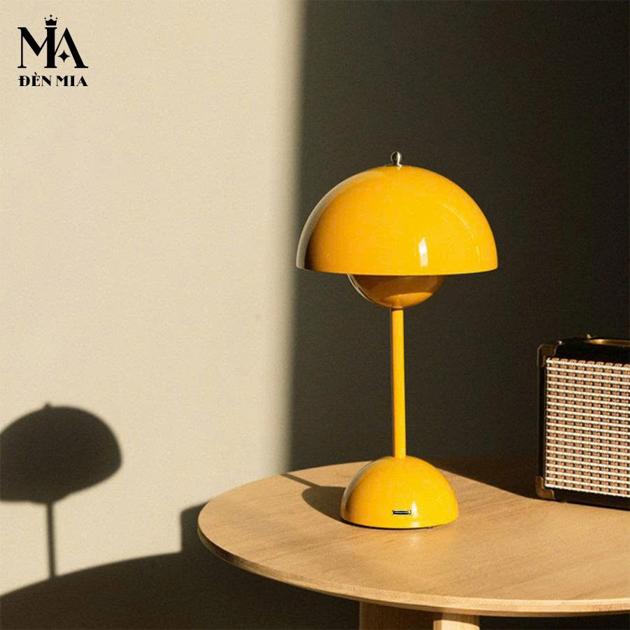 Đèn Để Bàn Flowerpot